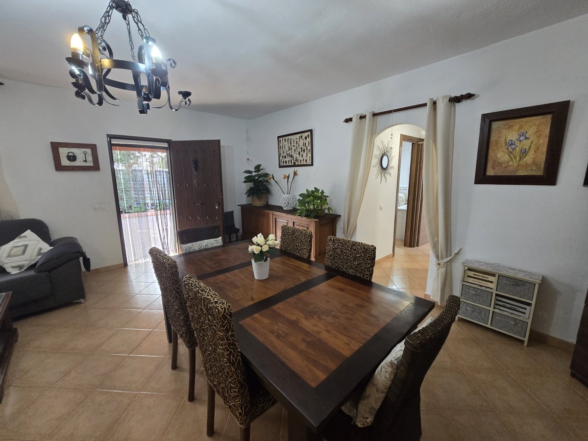 Chalet en venta en Marratxí - Amplia parcela y jardín — Foto 6