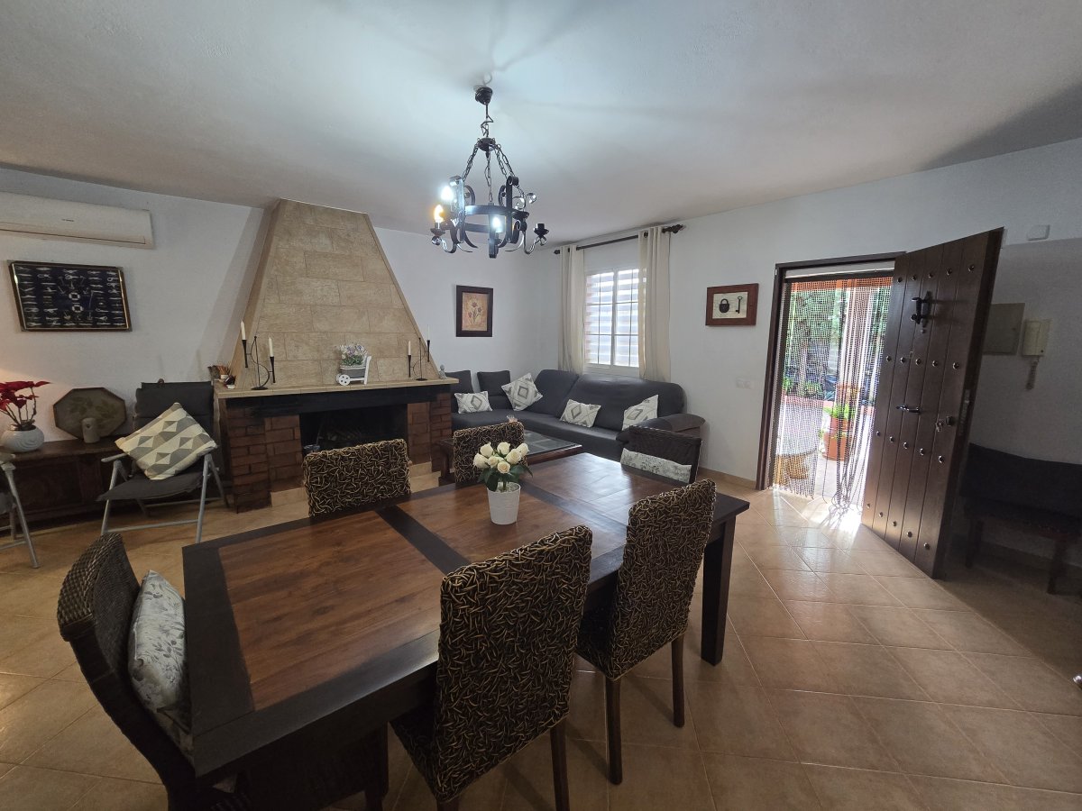 Chalet en venta en Marratxí - Amplia parcela y jardín — Foto 7