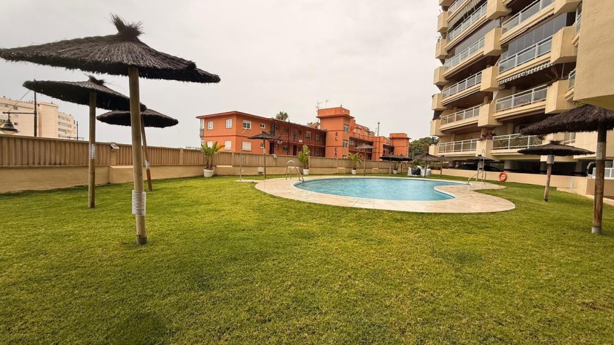 ALQUILER DE LARGA TEMPORADA – FUENGIROLA , COSTA DEL SOL — Foto 1