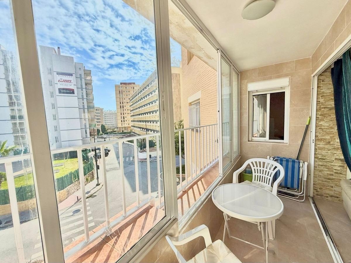 Piso en venta en Torreblanca baja con piscina, parking y cerca de la playa – 3 dormitorios — Foto 1