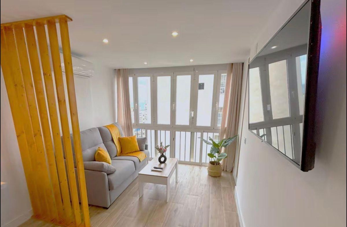 Estudio con vistas al mar en Montemar (Torremolinos) con licencia turística – Ideal inversión Costa del Sol — Foto 22