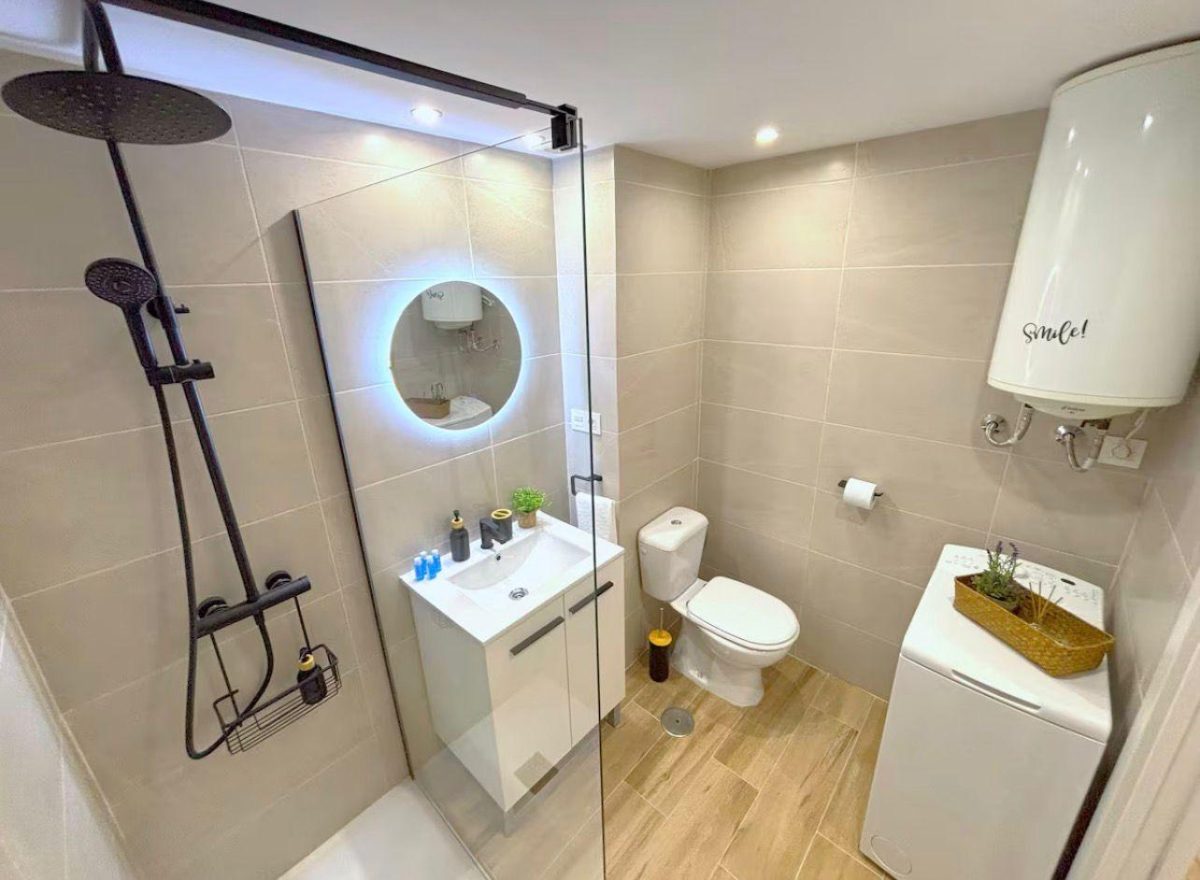 Estudio con vistas al mar en Montemar (Torremolinos) con licencia turística – Ideal inversión Costa del Sol — Foto 17
