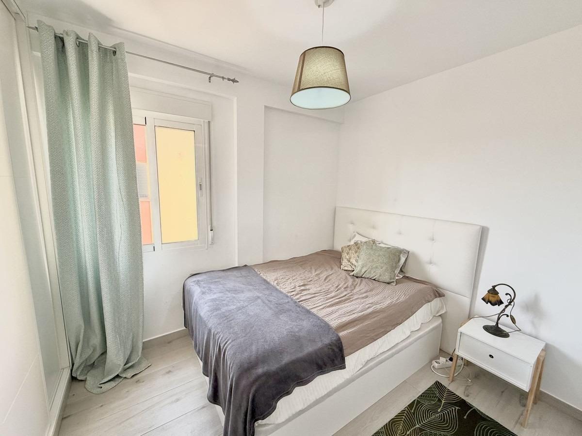 Ático en venta en Fuengirola centro, 3 dormitorios, terraza sur y vistas al mar – Costa del Sol — Foto 18