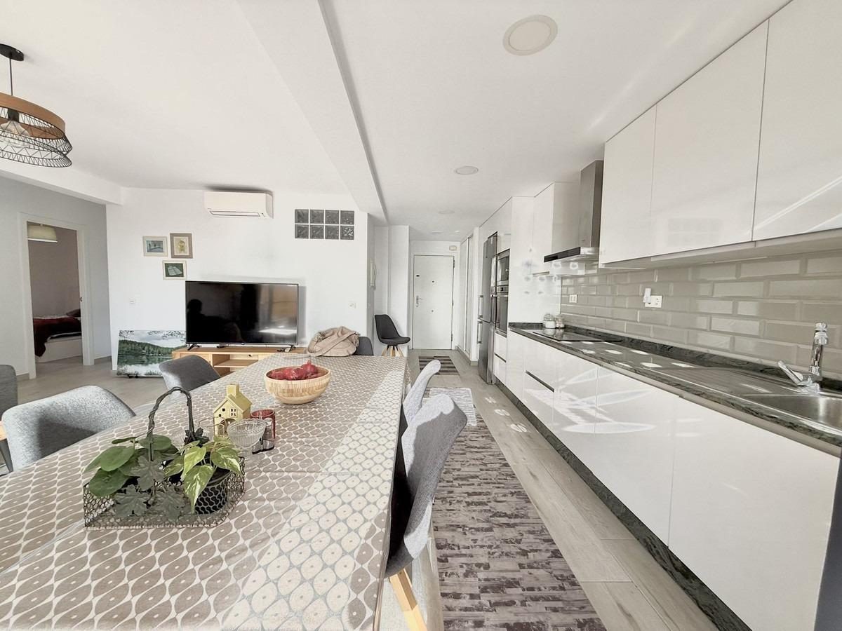 Ático en venta en Fuengirola centro, 3 dormitorios, terraza sur y vistas al mar – Costa del Sol — Foto 9