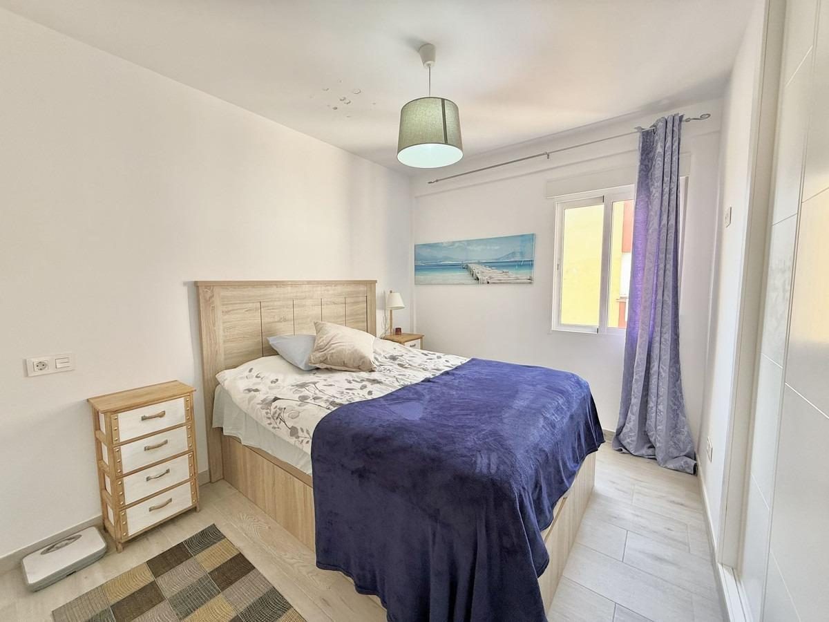 Ático en venta en Fuengirola centro, 3 dormitorios, terraza sur y vistas al mar – Costa del Sol — Foto 17