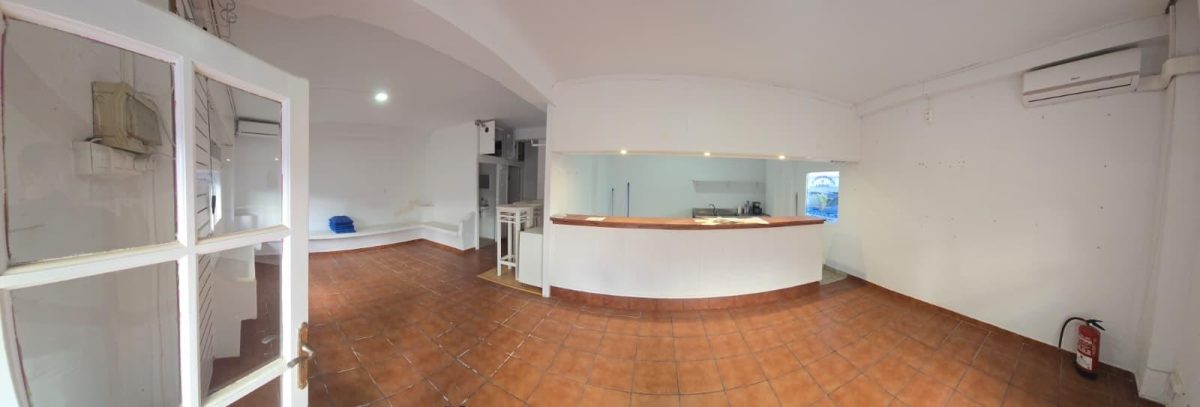 Local comercial en venta en Los Boliches, Fuengirola – Oportunidad en la Costa del Sol — Foto 1