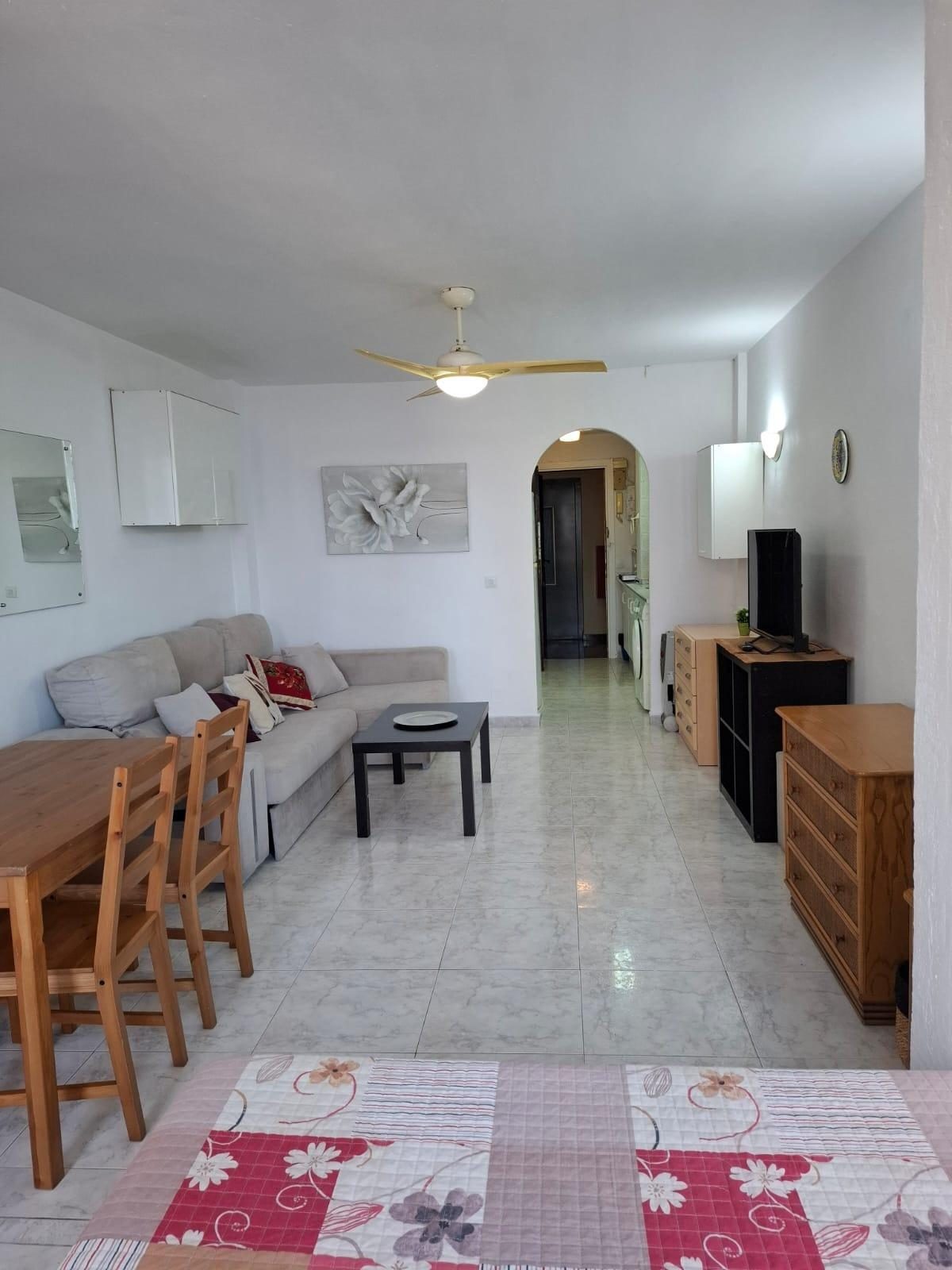 Estudio en alquiler de larga temporada – Los Boliches (Fuengirola) — Foto 2