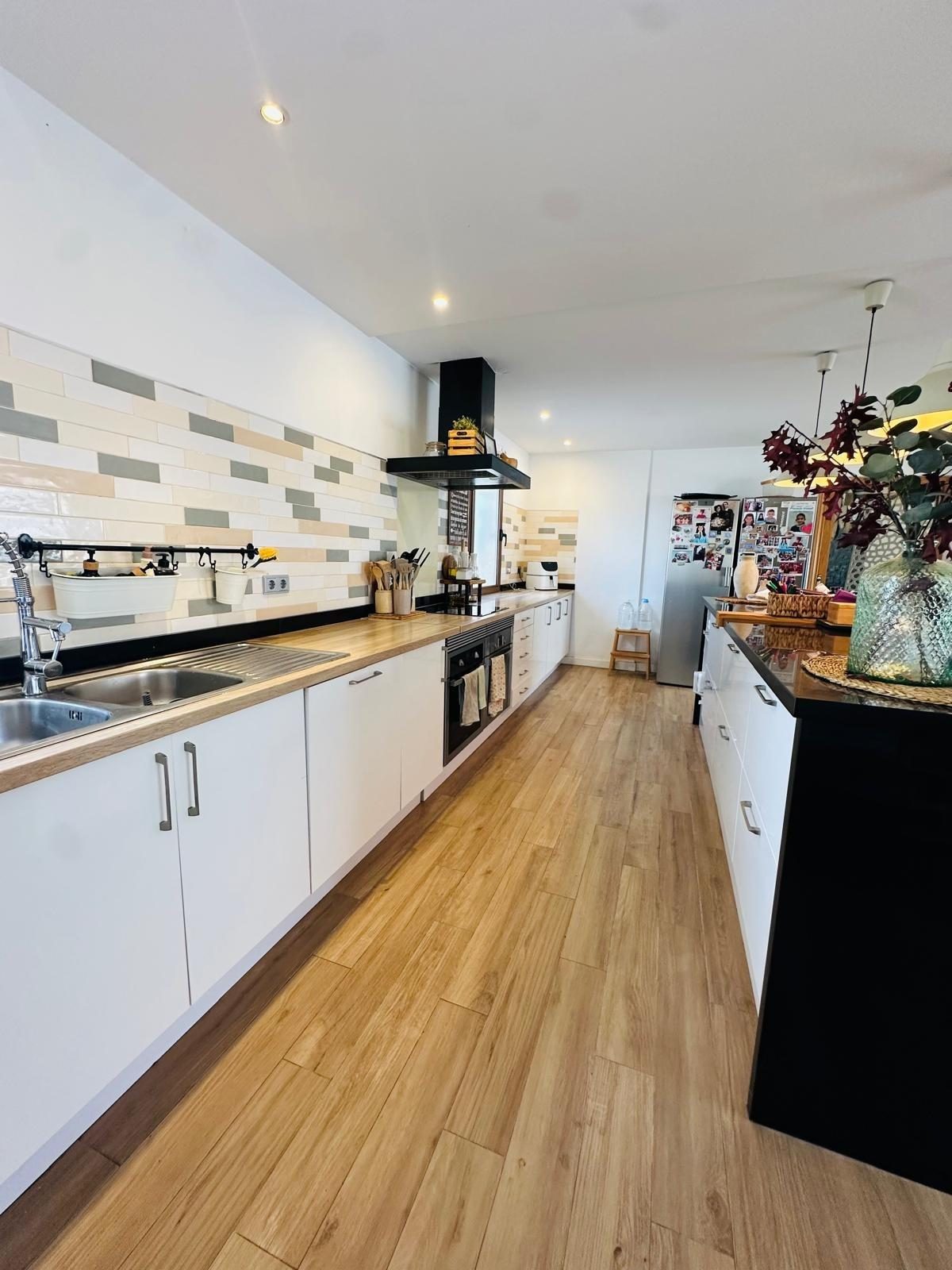 Espectacular villa a la venta – ¡Ideal para familias! — Foto 9