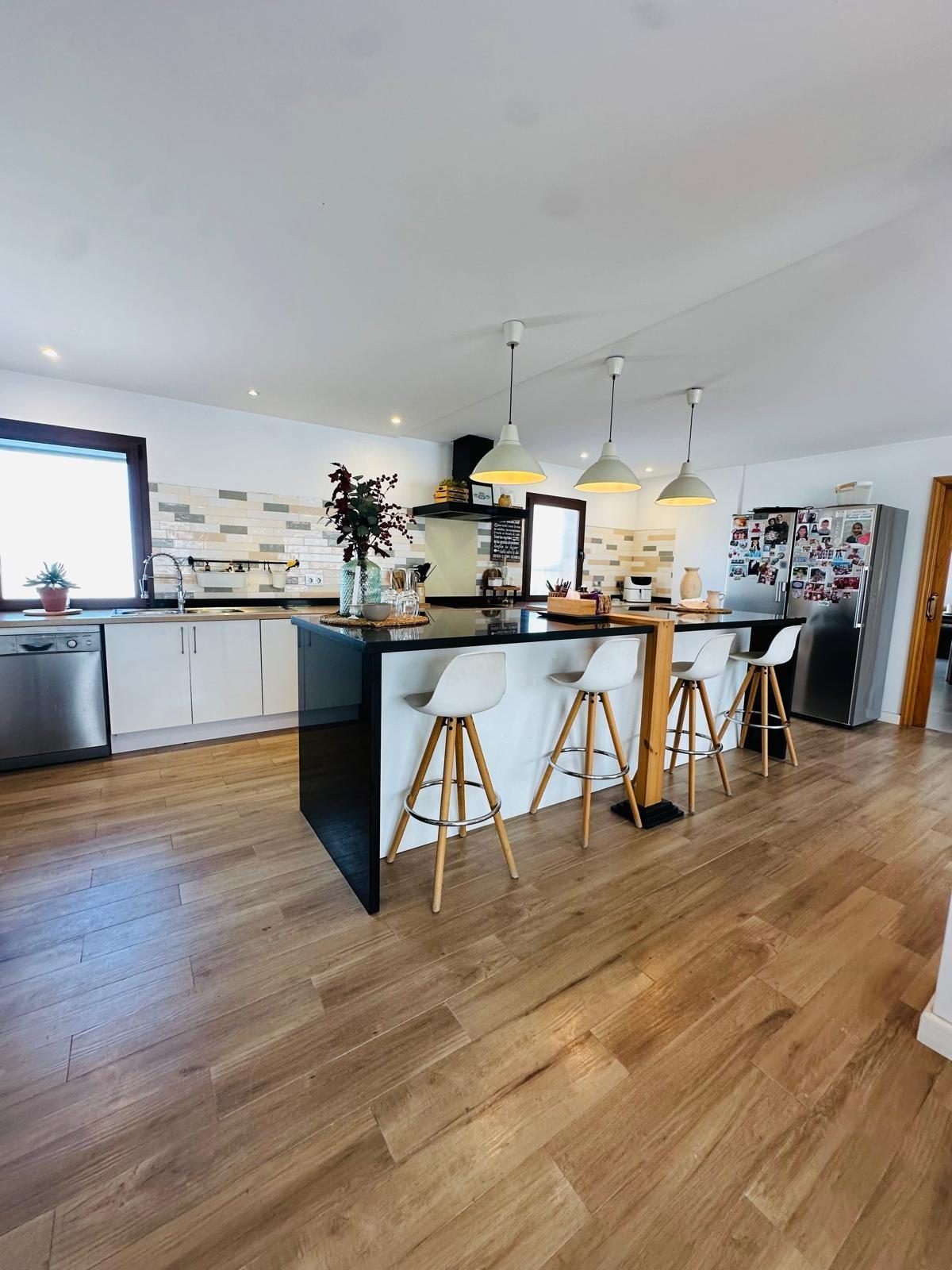 Espectacular villa a la venta – ¡Ideal para familias! — Foto 7