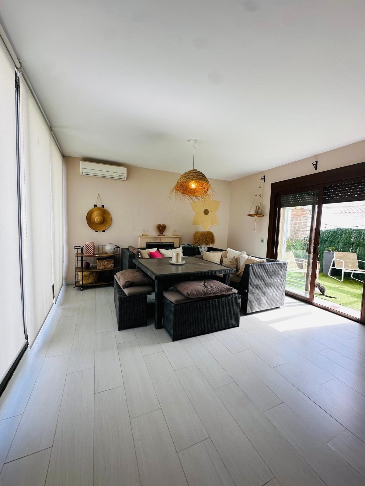 Espectacular villa a la venta – ¡Ideal para familias! — Foto 13