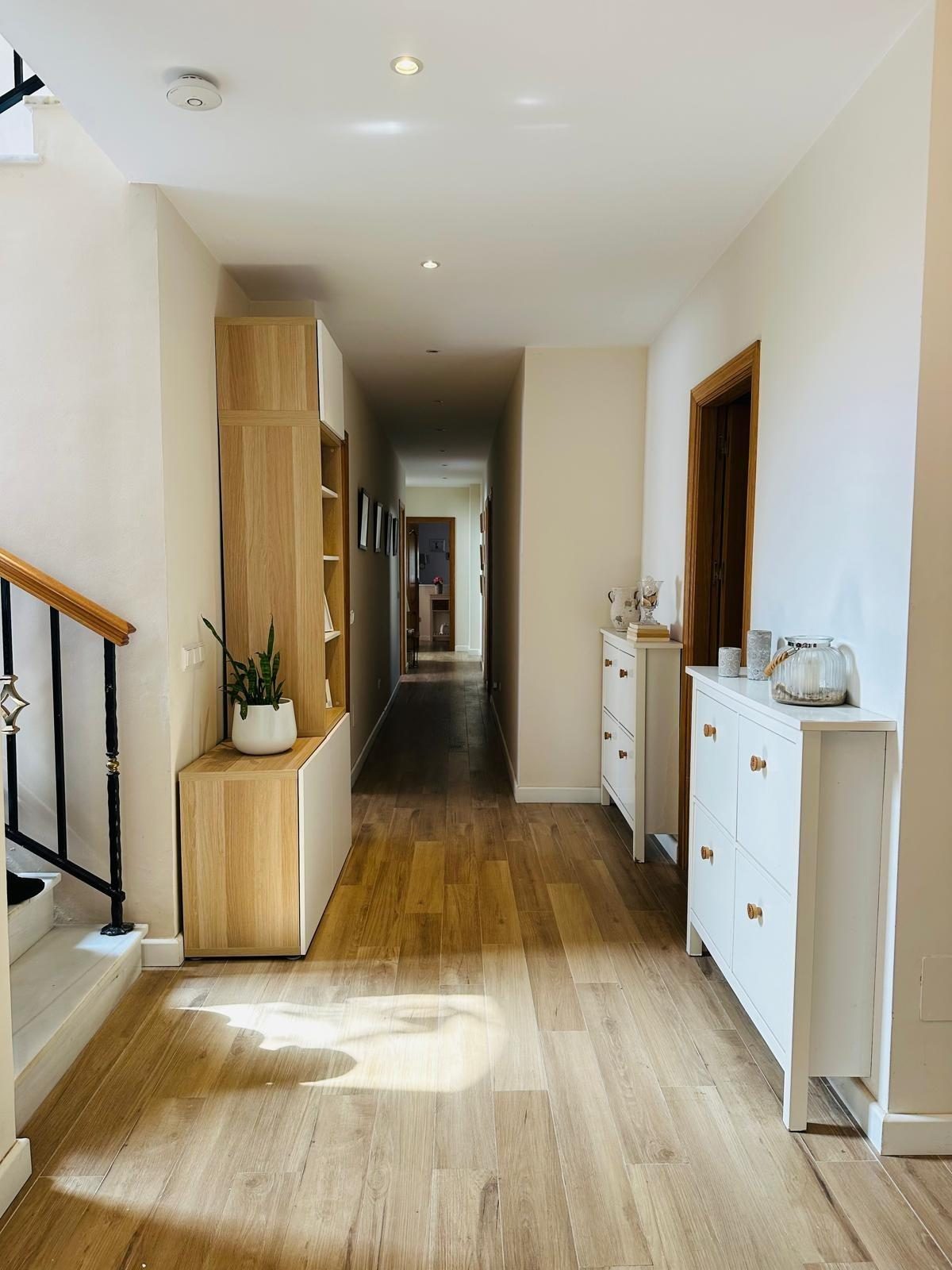 Espectacular villa a la venta – ¡Ideal para familias! — Foto 30