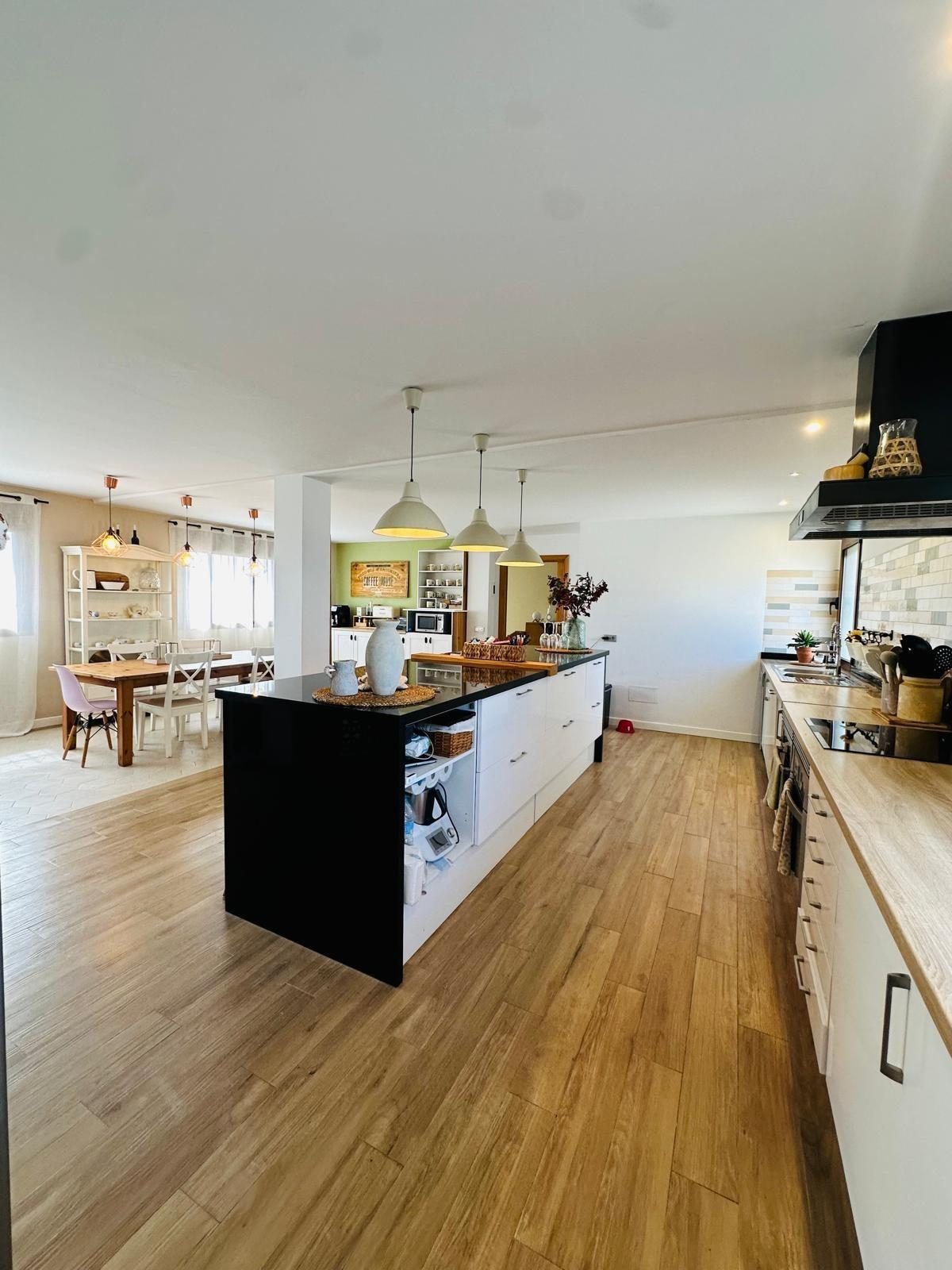 Espectacular villa a la venta – ¡Ideal para familias! — Foto 6