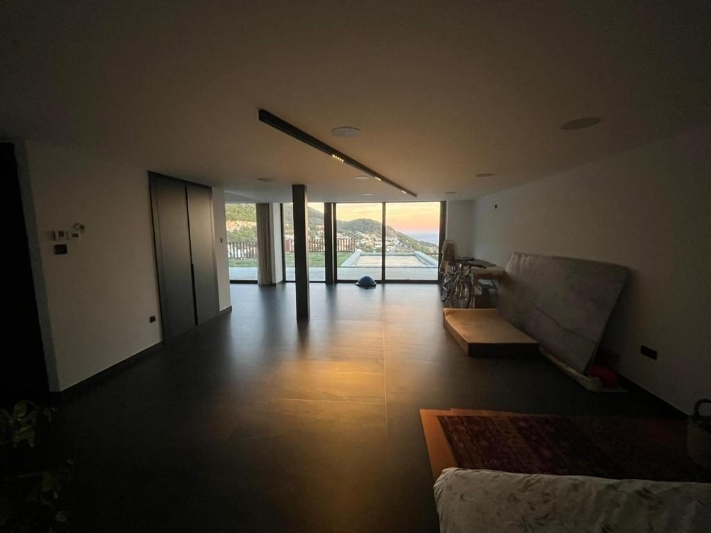 Exclusiva Villa de Lujo en Mijas – Sostenibilidad y Elegancia en Perfecta Armonía — Foto 10