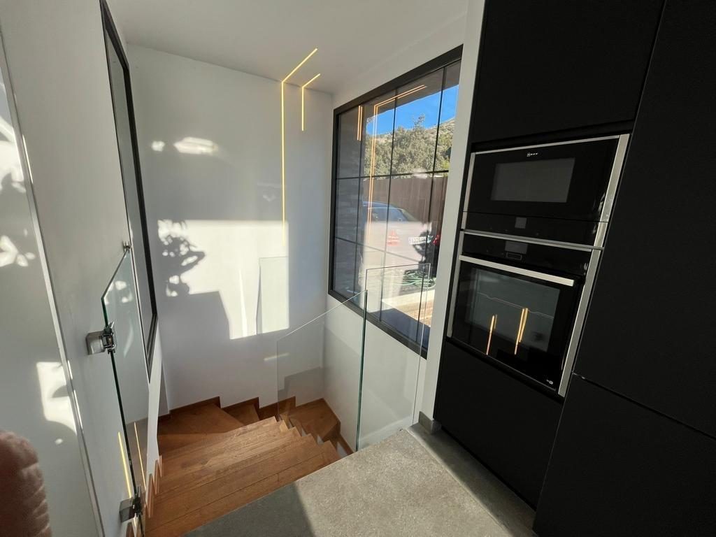 Exclusiva Villa de Lujo en Mijas – Sostenibilidad y Elegancia en Perfecta Armonía — Foto 12