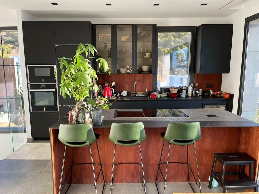 Exclusiva Villa de Lujo en Mijas – Sostenibilidad y Elegancia en Perfecta Armonía — Foto 15