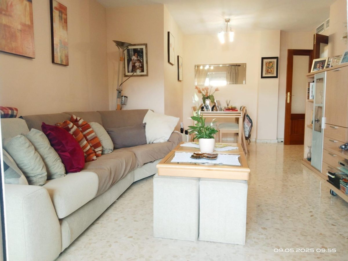 ÁTICO EXCLUSIVO EN LAS LAGUNAS DE MIJAS – AMPLITUD, LUZ Y GRAN TERRAZA — Foto 5