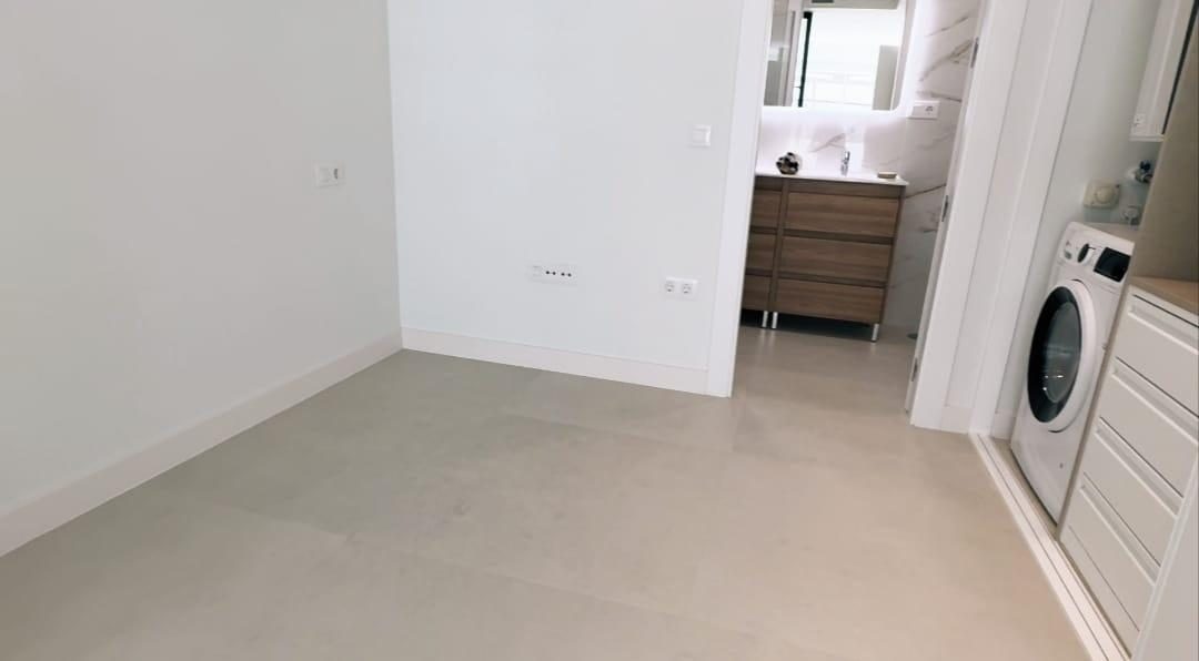ÁTICO ESPECTACULAR A ESTRENAR EN LOS BOLICHES, FUENGIROLA – SEGUNDA LÍNEA DE PLAYA — Foto 11