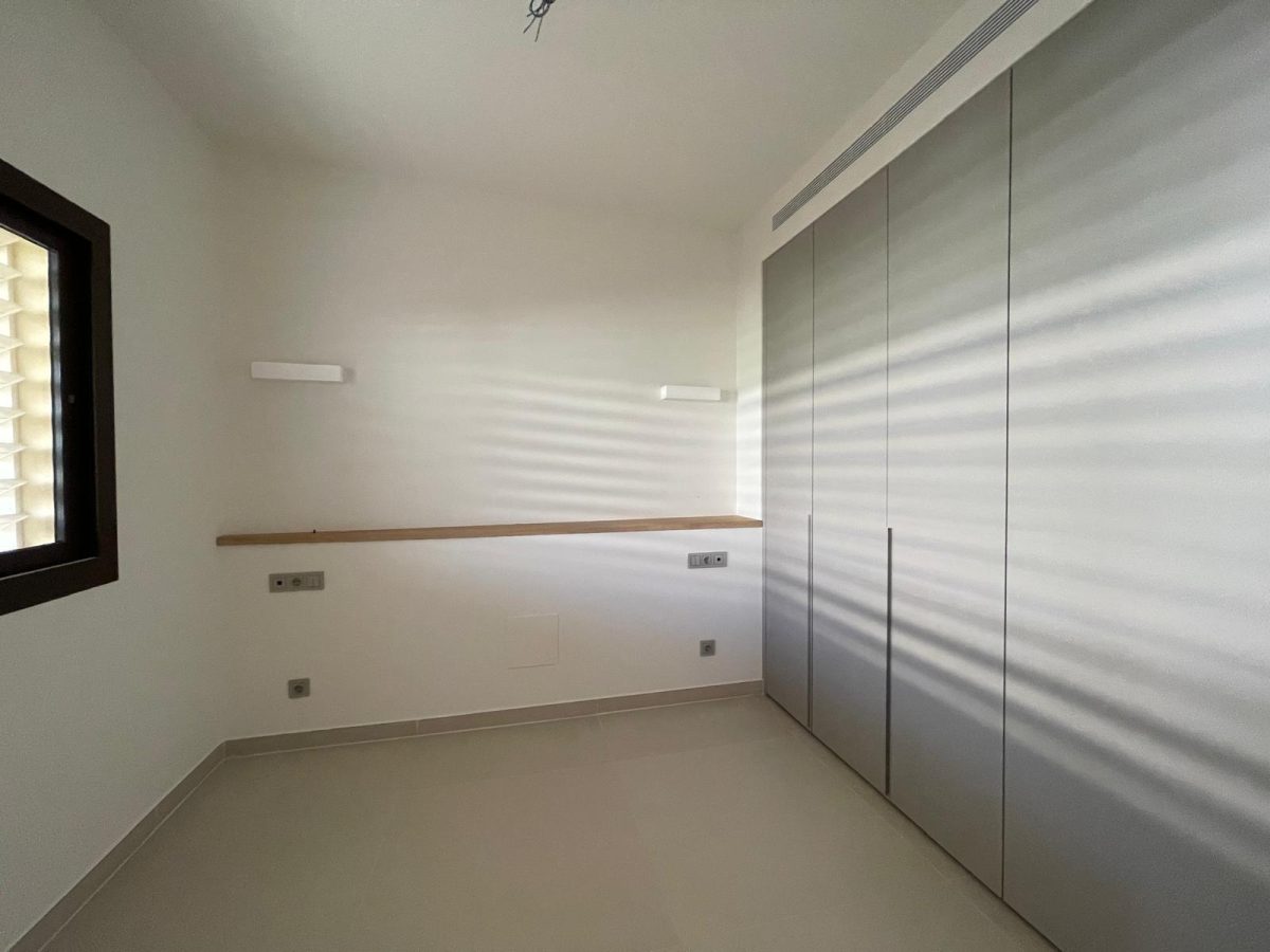 Vivienda Lista para Entrar en Entorno Exclusivo — Foto 20