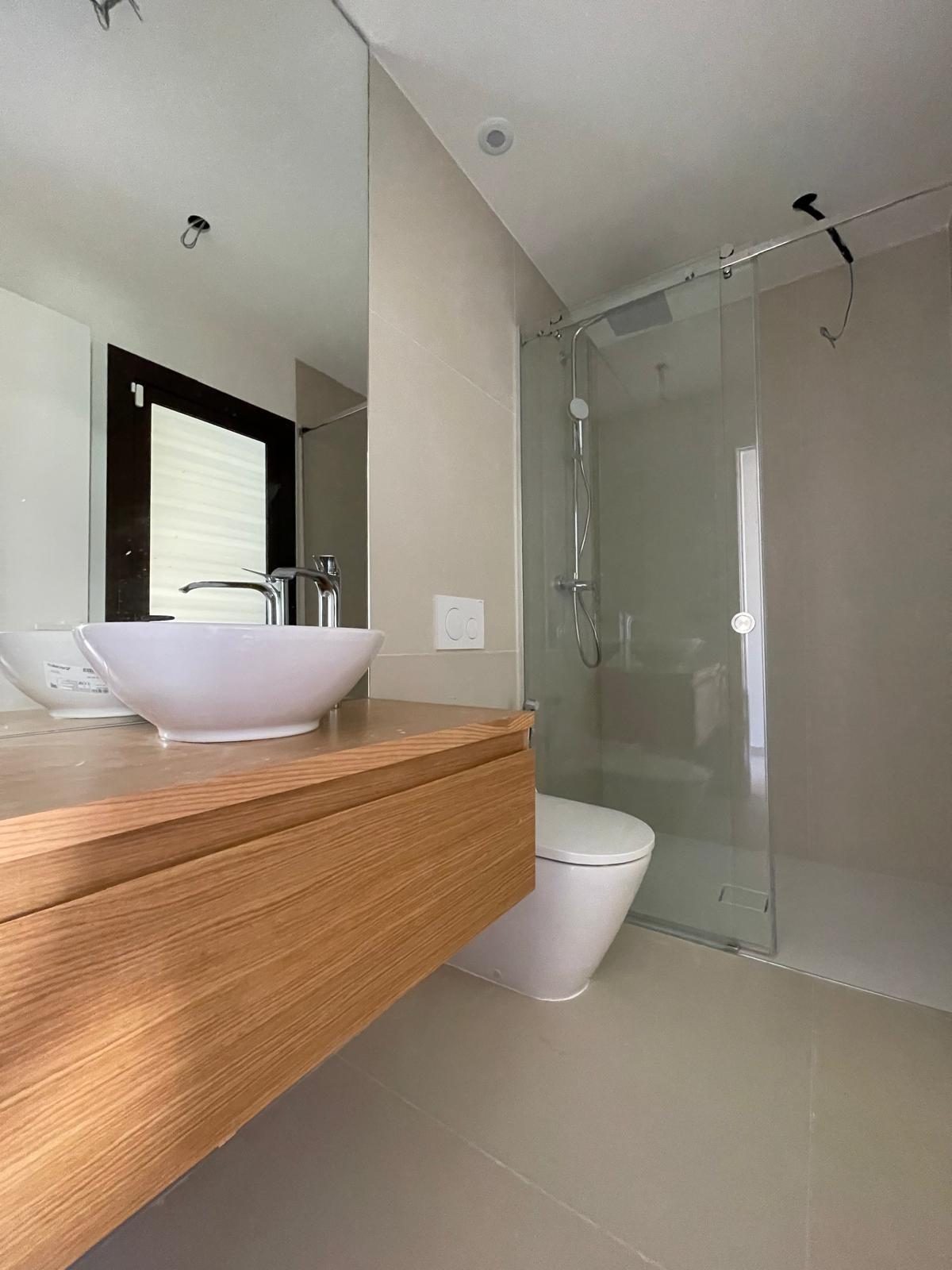 Vivienda Lista para Entrar en Entorno Exclusivo — Foto 22