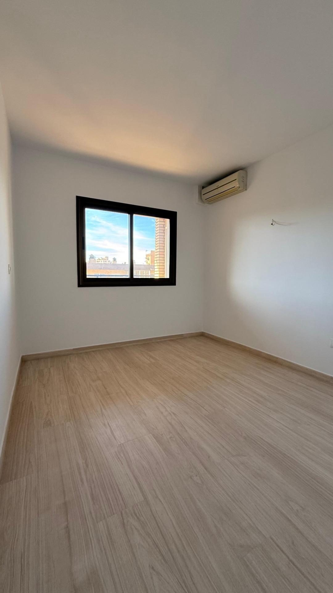 ¡Vive el Sueño Junto al Mar en Fuengirola! Apartamento de Ensueño en el Paseo Marítimo — Foto 11