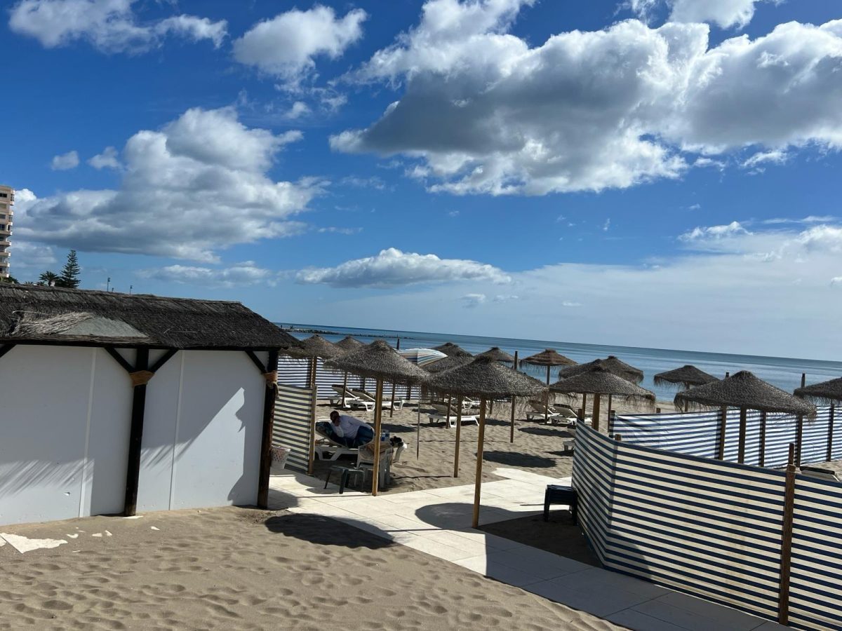 ¡Vive el Sueño Junto al Mar en Fuengirola! Apartamento de Ensueño en el Paseo Marítimo — Foto 26
