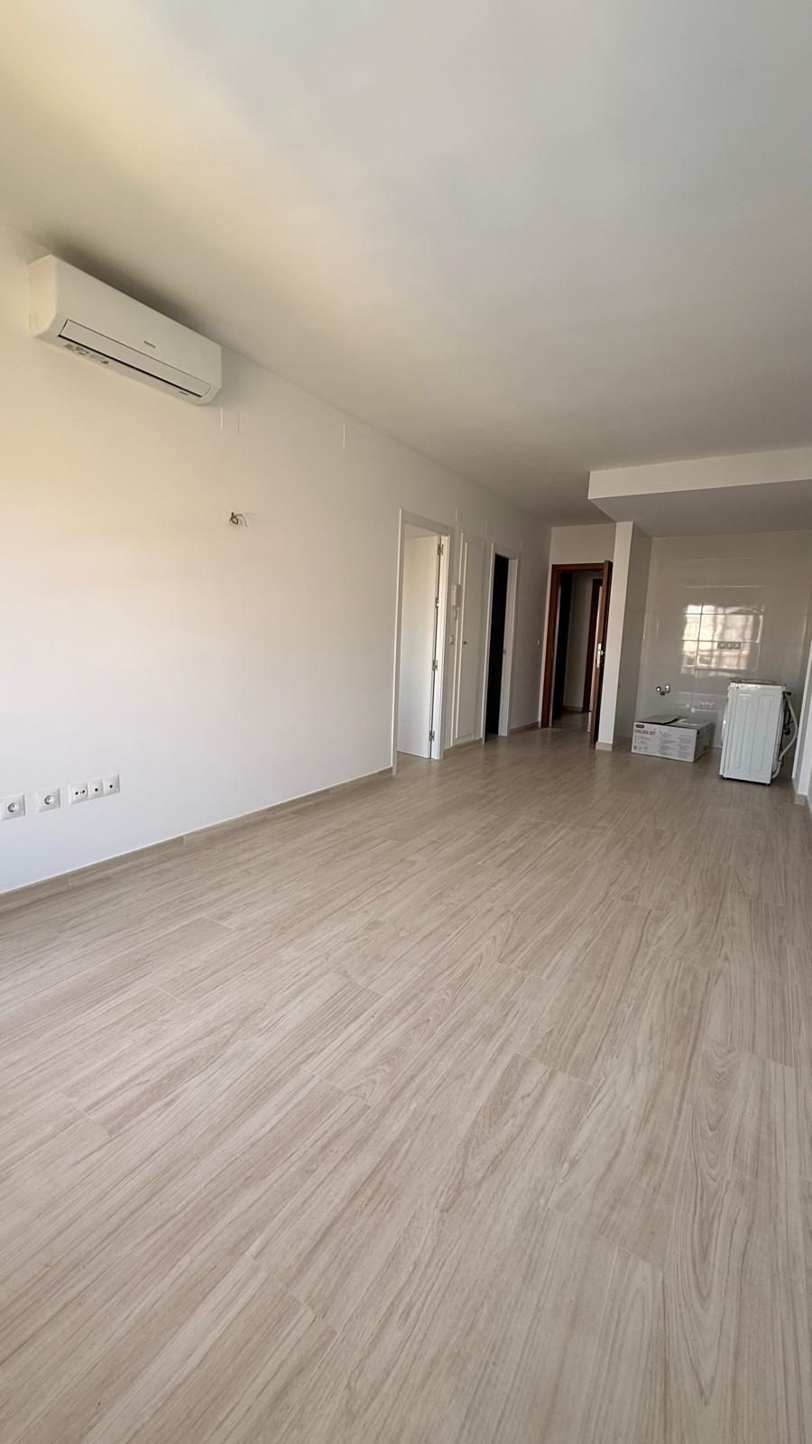 ¡Vive el Sueño Junto al Mar en Fuengirola! Apartamento de Ensueño en el Paseo Marítimo — Foto 14