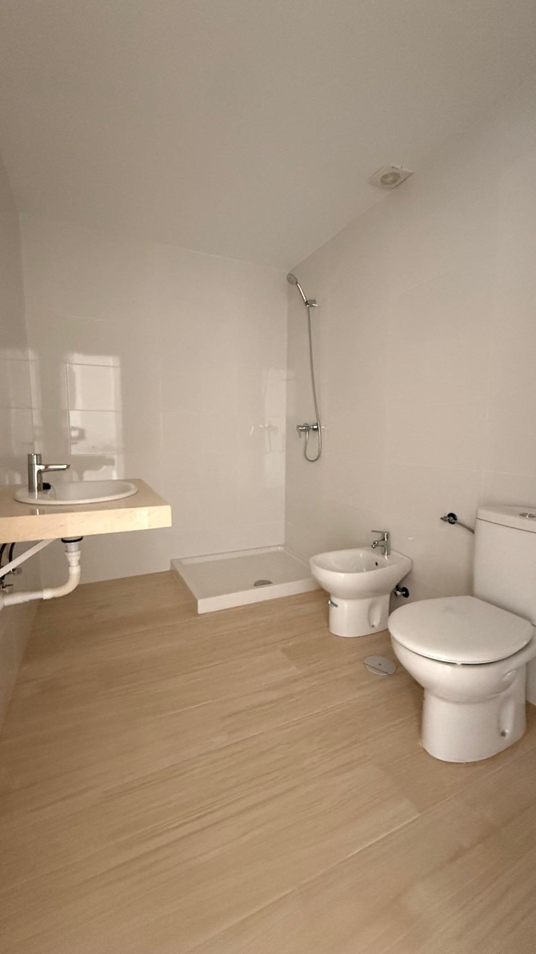 ¡Vive el Sueño Junto al Mar en Fuengirola! Apartamento de Ensueño en el Paseo Marítimo — Foto 22
