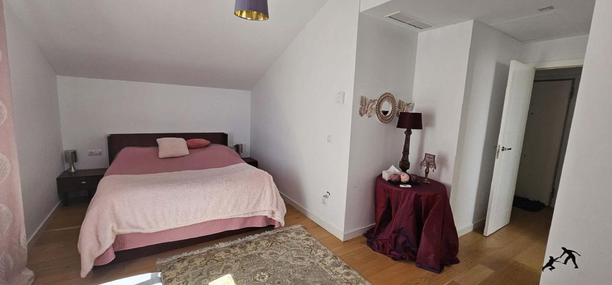 Villa moderna con vistas panorámicas en Torremuelle — Foto 27