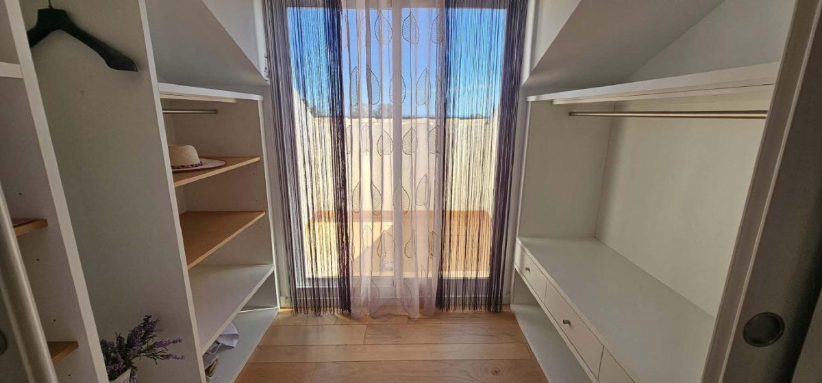 Villa moderna con vistas panorámicas en Torremuelle — Foto 24