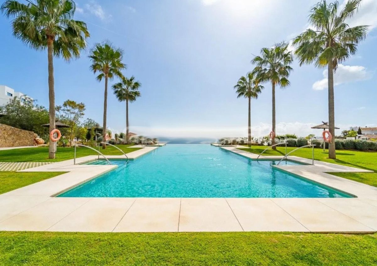 Villa moderna con vistas panorámicas en Torremuelle — Foto 3