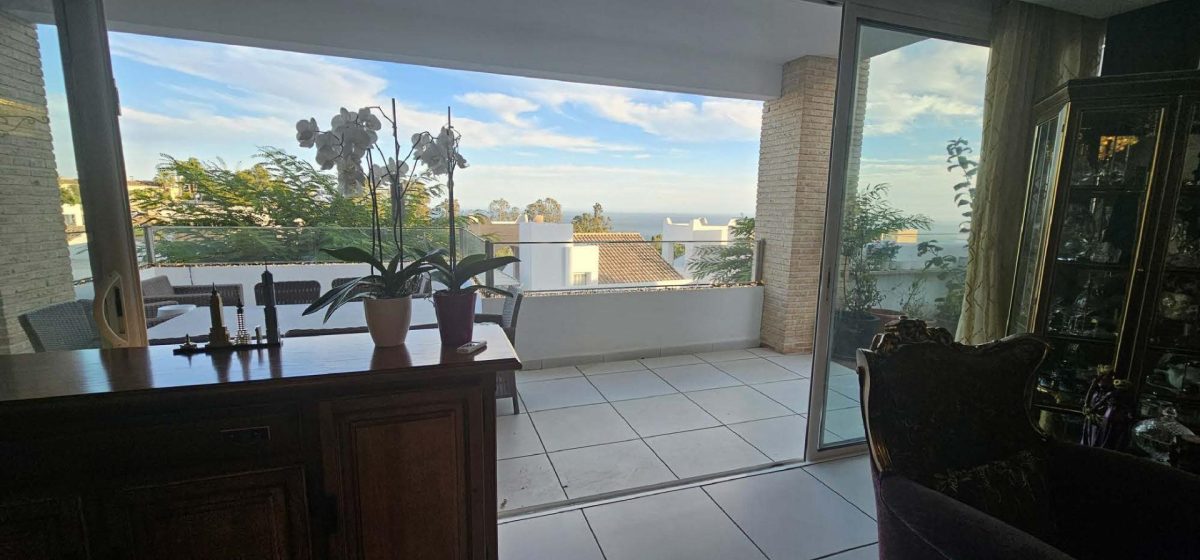 Villa moderna con vistas panorámicas en Torremuelle — Foto 7