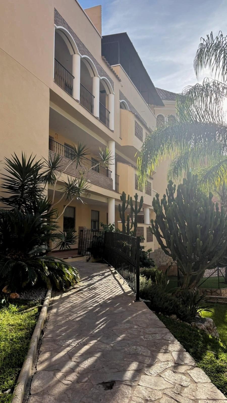 Vive el Sueño Mediterráneo: Sol, Golf y Mar en Riviera del Sol (Mijas) — Foto 16