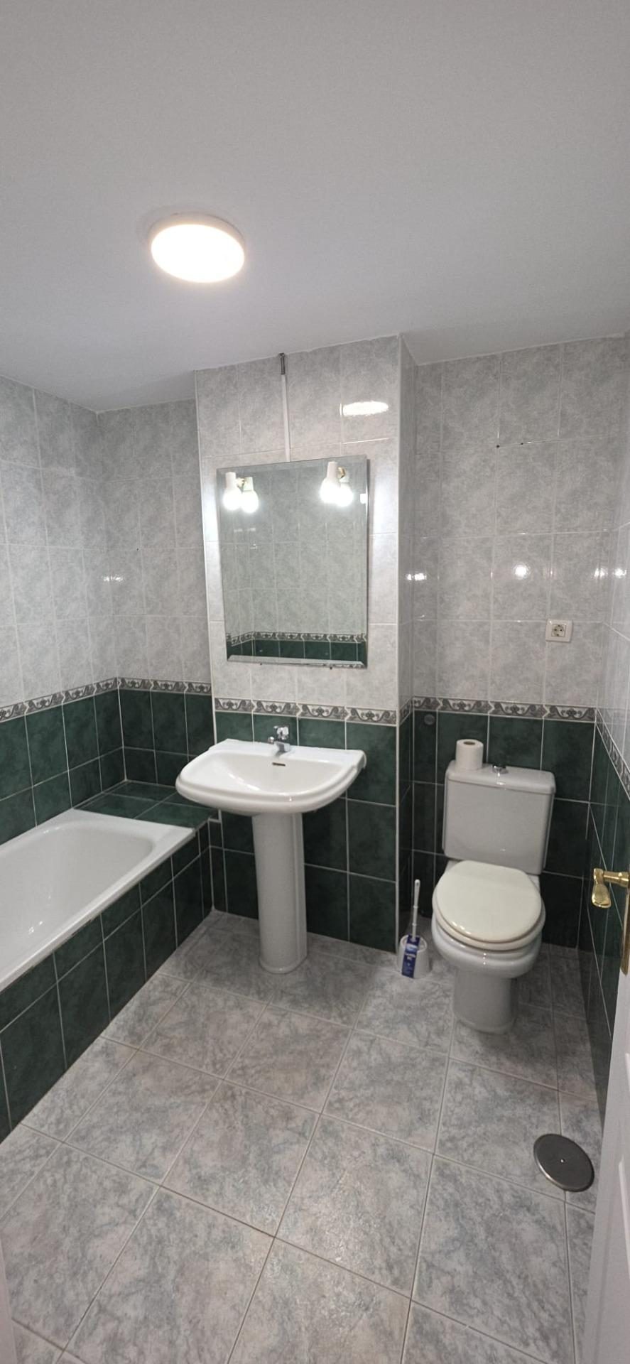Descubre tu nuevo hogar en Las Lagunas de Mijas: comodidad, ubicación y calidad de vida en un solo lugar. — Foto 18