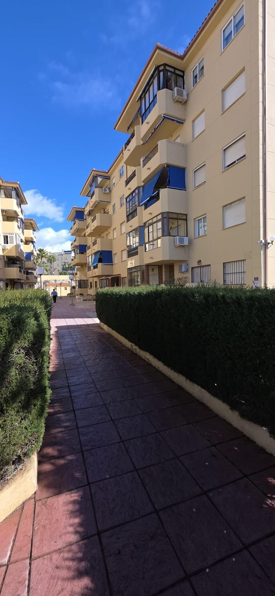 Descubre tu nuevo hogar en Las Lagunas de Mijas: comodidad, ubicación y calidad de vida en un solo lugar. — Foto 27