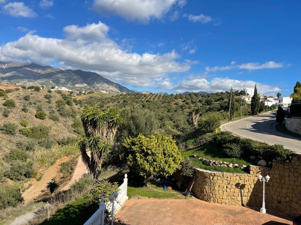 Exclusiva villa en Mijas Golf con vistas a la montaña y piscina privada — Foto 7