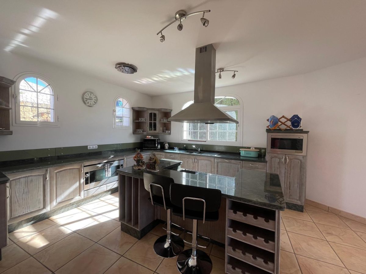 Exclusiva villa en Mijas Golf con vistas a la montaña y piscina privada — Foto 14
