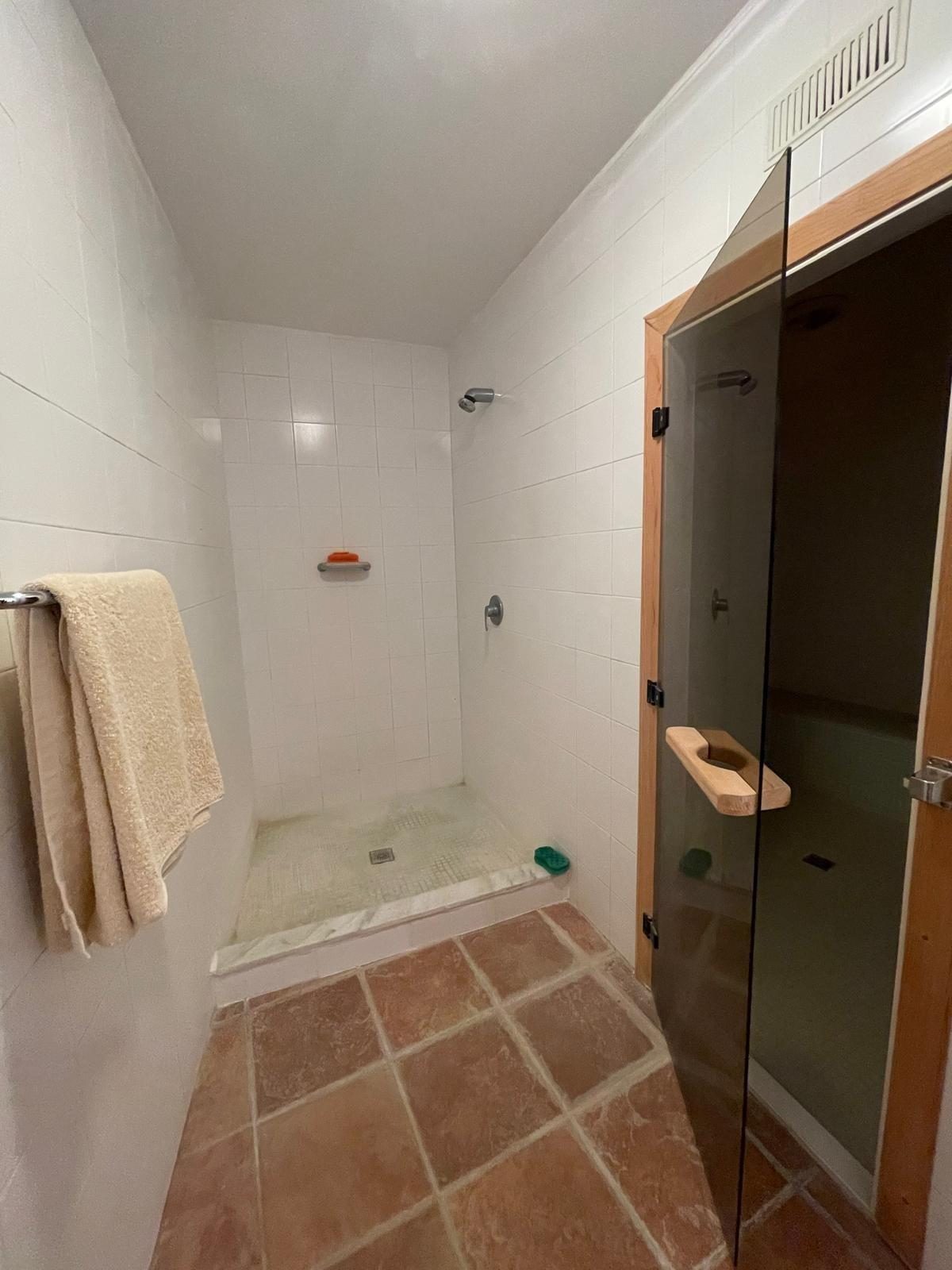 Exclusiva villa en Mijas Golf con vistas a la montaña y piscina privada — Foto 26