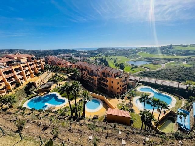 Exclusivo piso con vistas al mar y al golf en Calanova Golf — Foto 8