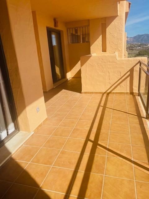 Exclusivo piso con vistas al mar y al golf en Calanova Golf — Foto 7