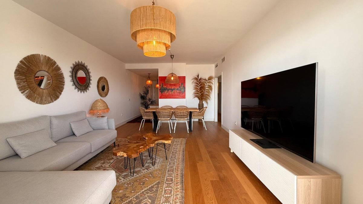 Apartamento con terraza y espectaculares vistas al mar en Mijas Costa — Foto 24