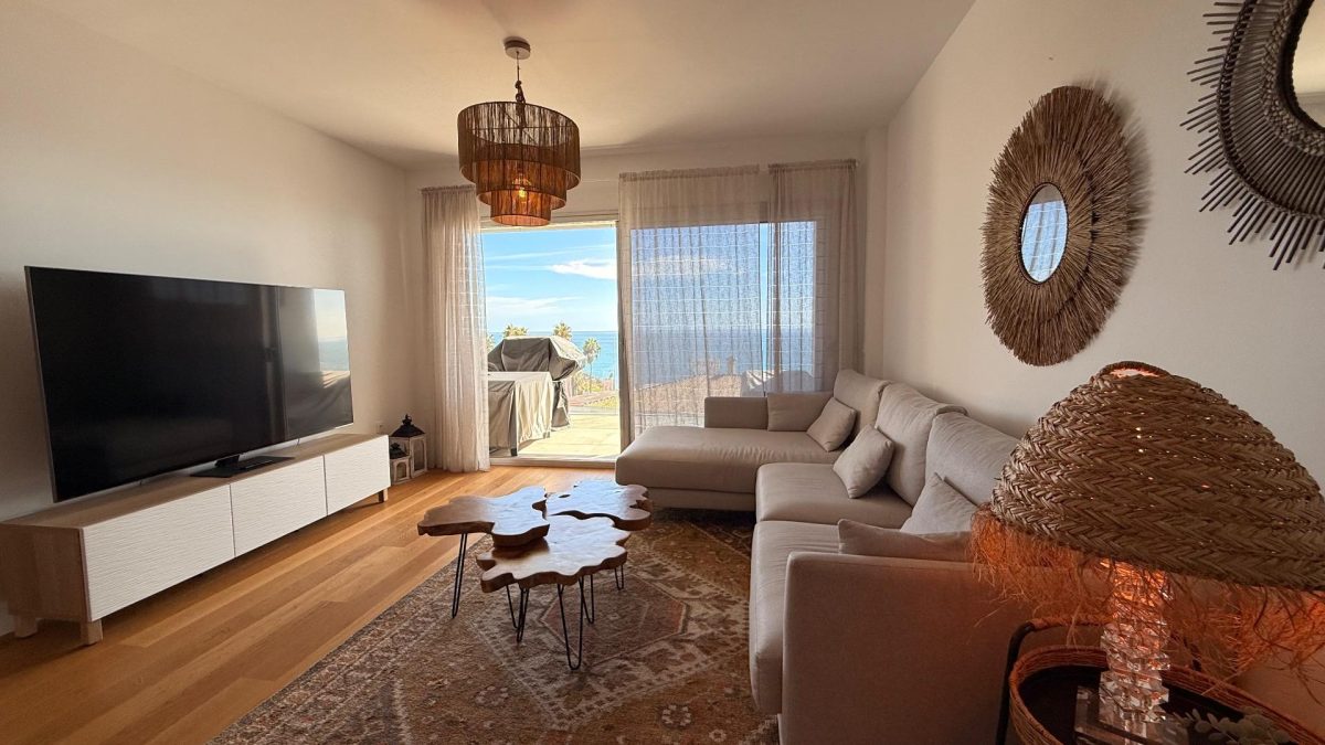 Apartamento con terraza y espectaculares vistas al mar en Mijas Costa — Foto 23