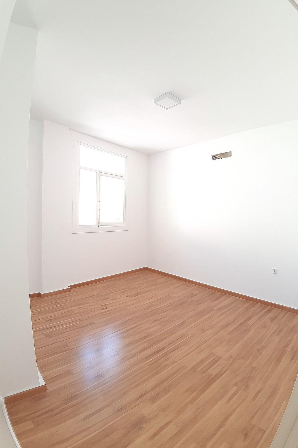 PISO REFORMADO EN EL CENTRO DE FUENGIROLA – A 300 M DE LA PLAYA — Foto 11
