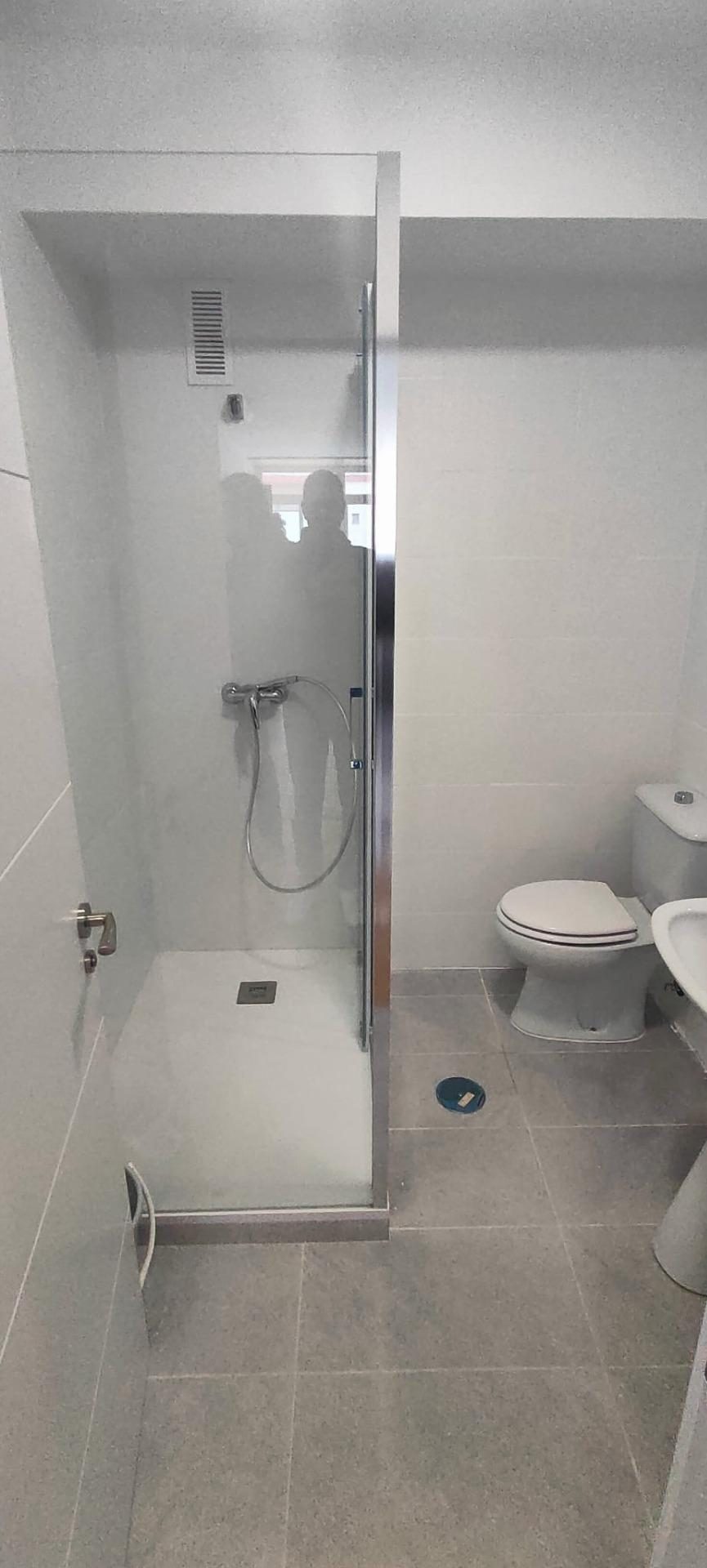 PISO REFORMADO EN EL CENTRO DE FUENGIROLA – A 300 M DE LA PLAYA — Foto 18