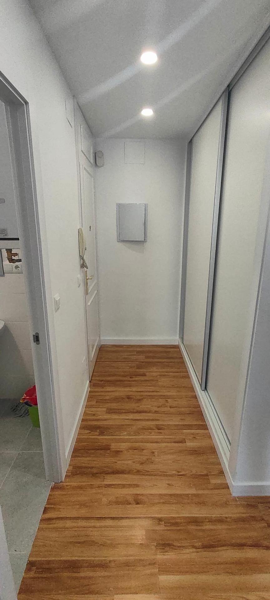 PISO REFORMADO EN EL CENTRO DE FUENGIROLA – A 300 M DE LA PLAYA — Foto 2