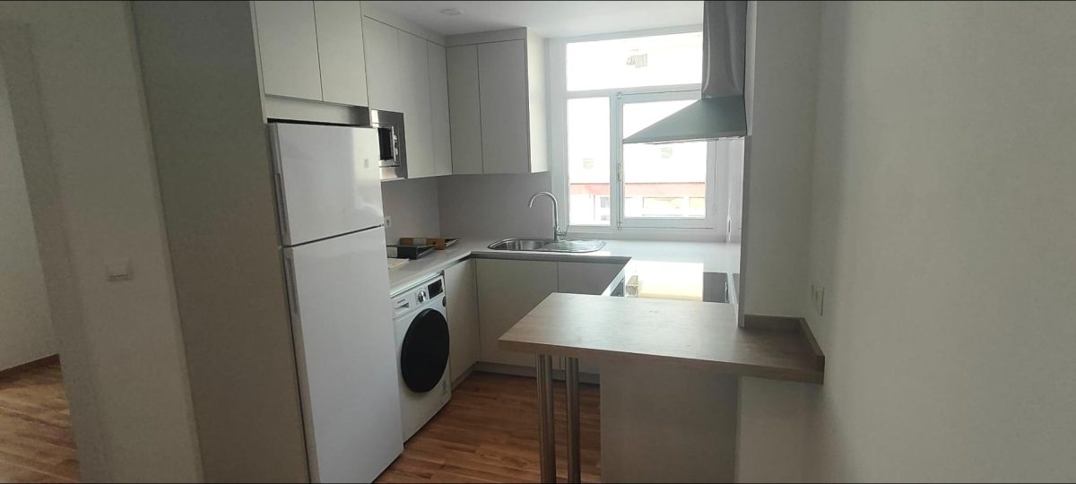 PISO REFORMADO EN EL CENTRO DE FUENGIROLA – A 300 M DE LA PLAYA — Foto 8