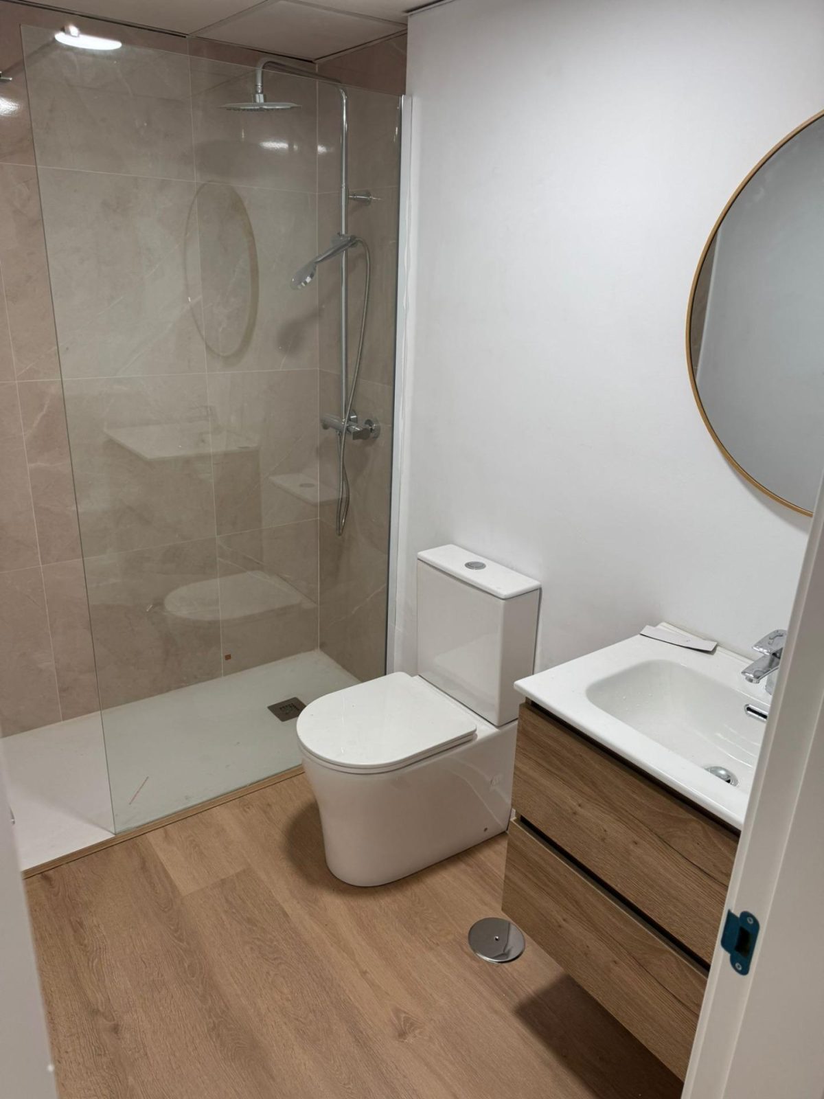 Exclusivo ático dúplex en El Pinillo – Espacio, luz y tranquilidad — Foto 14