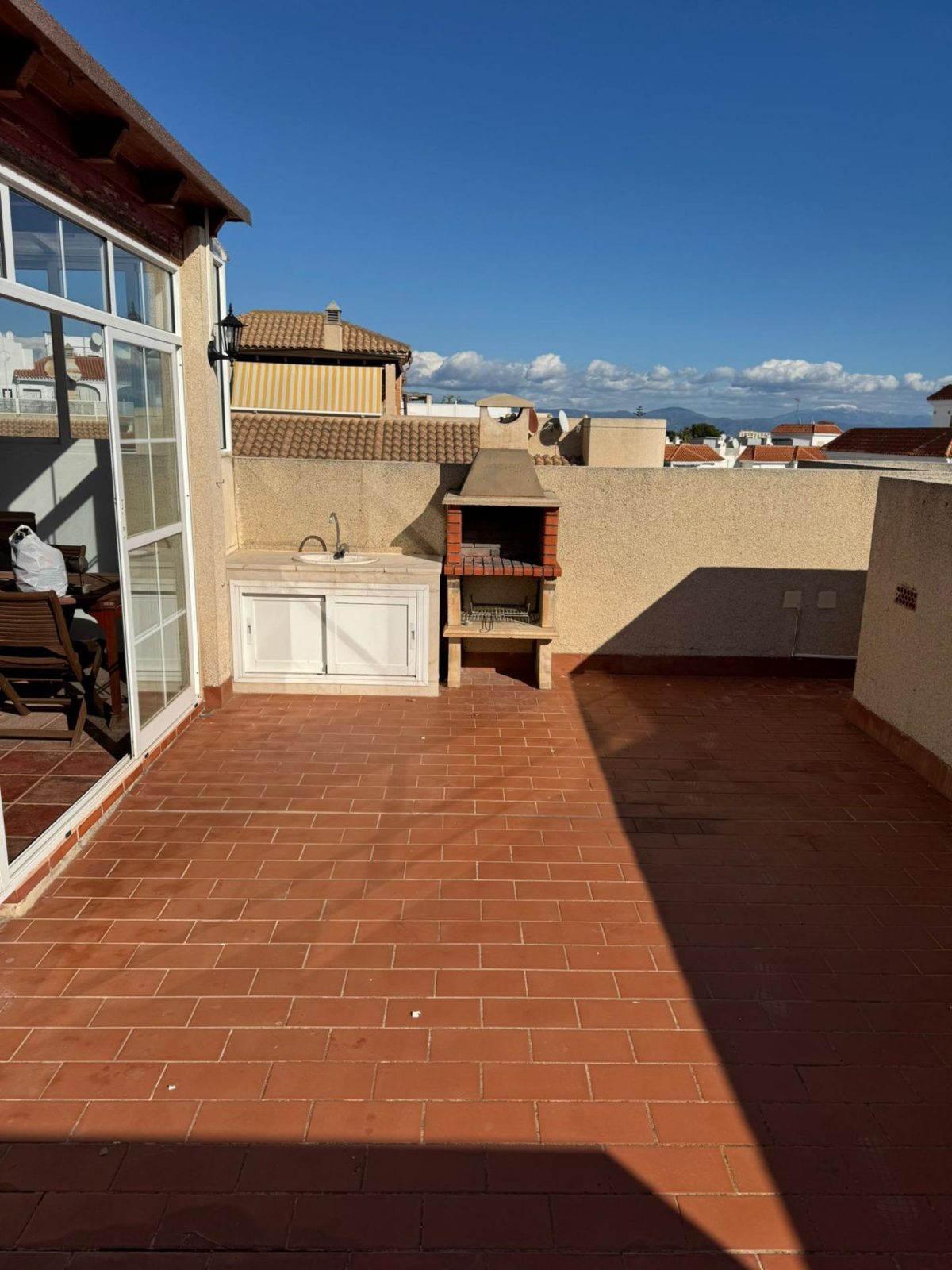 Exclusivo ático dúplex en El Pinillo – Espacio, luz y tranquilidad — Foto 13