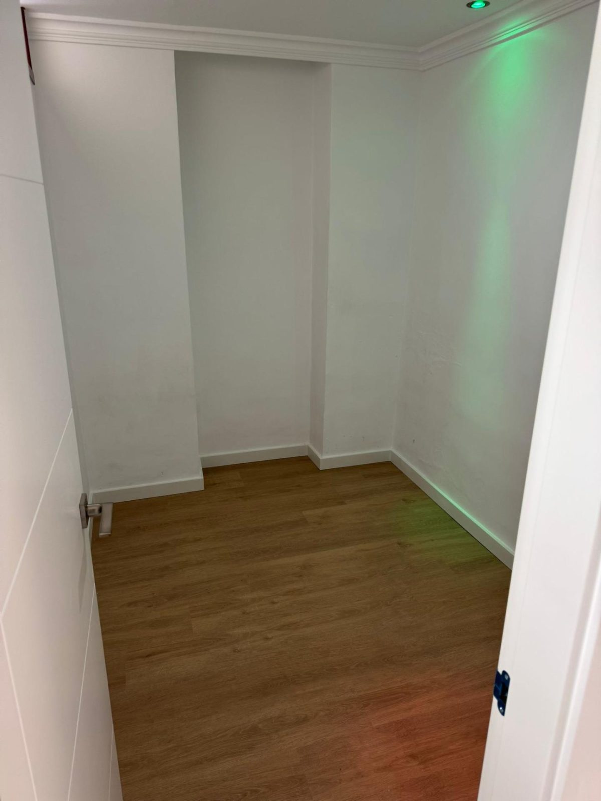 Exclusivo ático dúplex en El Pinillo – Espacio, luz y tranquilidad — Foto 8