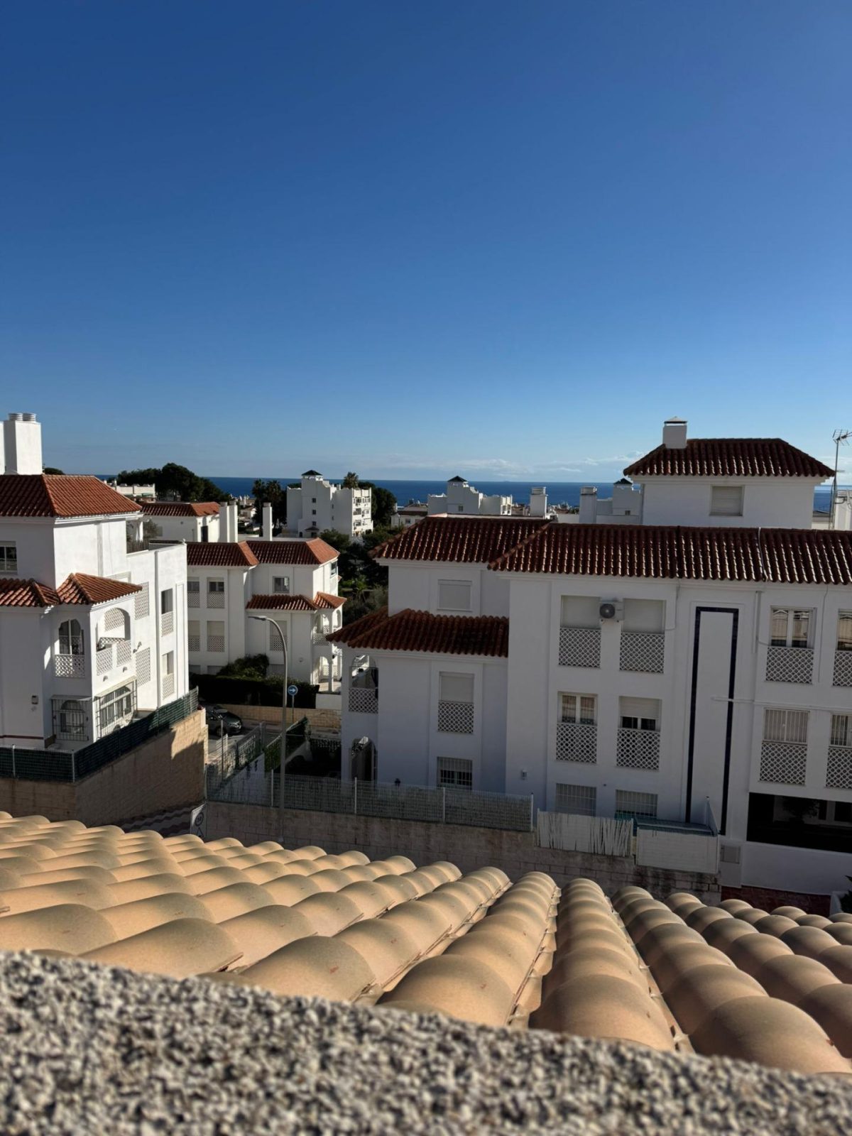 Exclusivo ático dúplex en El Pinillo – Espacio, luz y tranquilidad — Foto 1