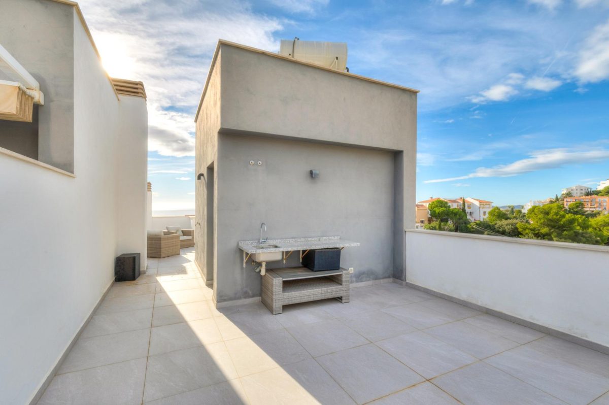 Exclusiva casa adosada en esquina en Torreblanca — Foto 26